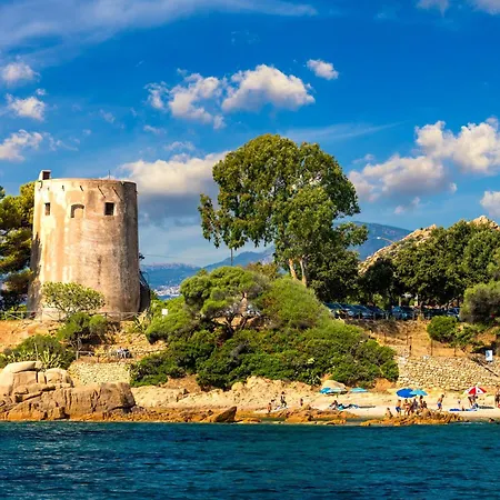 Village Center * Bari Sardo